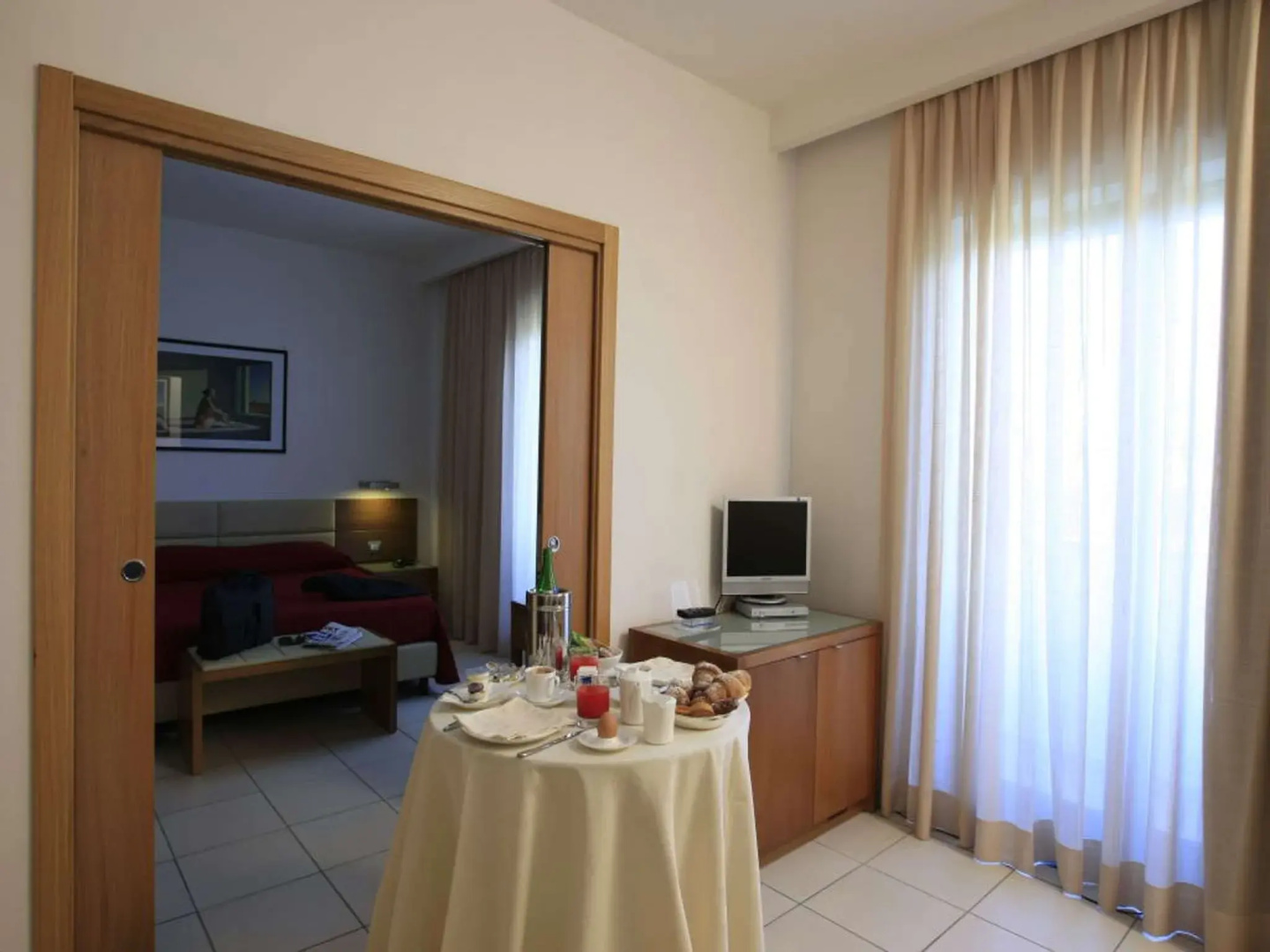 Photo - La Costiera Hotel