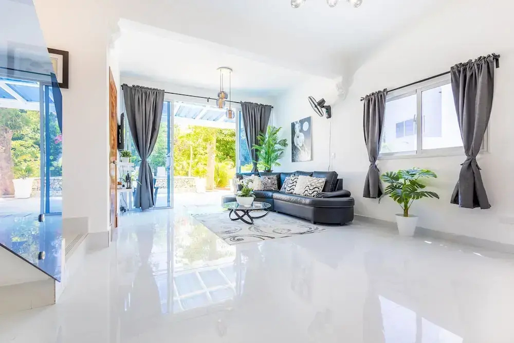 Foto - New Stylish 3BR Villa with Private Pool & Terrace