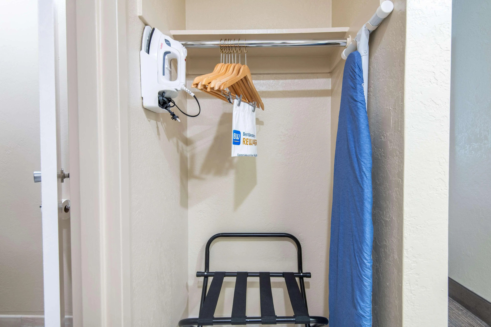 Photo - Best Western Oceanside Inn