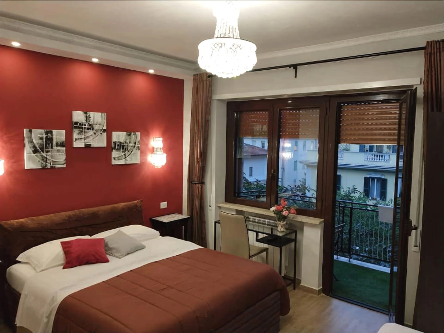 Photo - Seven Miracles Inn