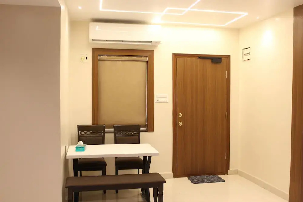 Foto - The Vantage Inn, near US Consulate Gachibowli Hyderabad