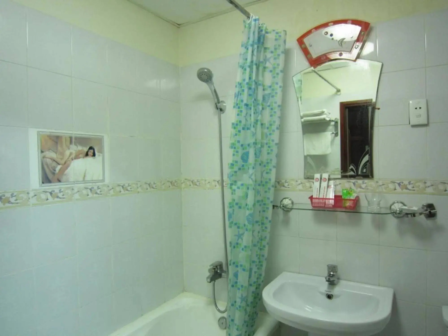 Photo - Tan Hoang Long Hotel