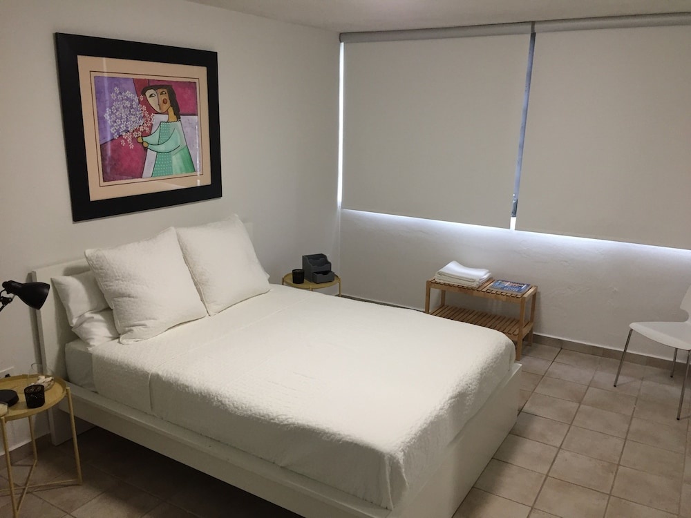 Monterrey Estates