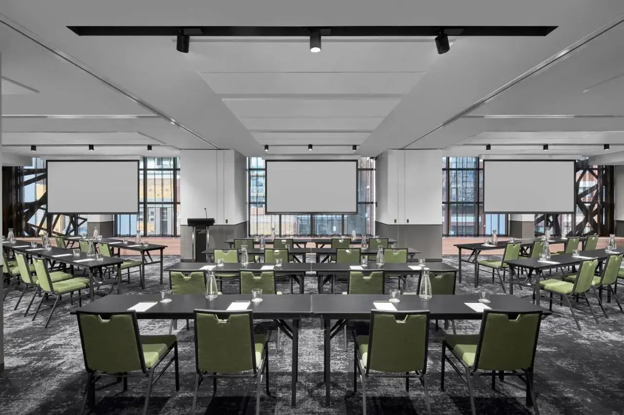 Foto - Courtyard by Marriott Melbourne Flagstaff Gardens