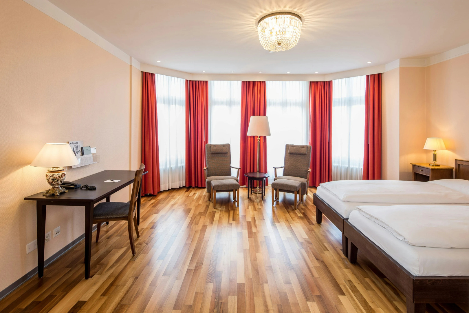 Photo - Hotel Schweizerhof Basel