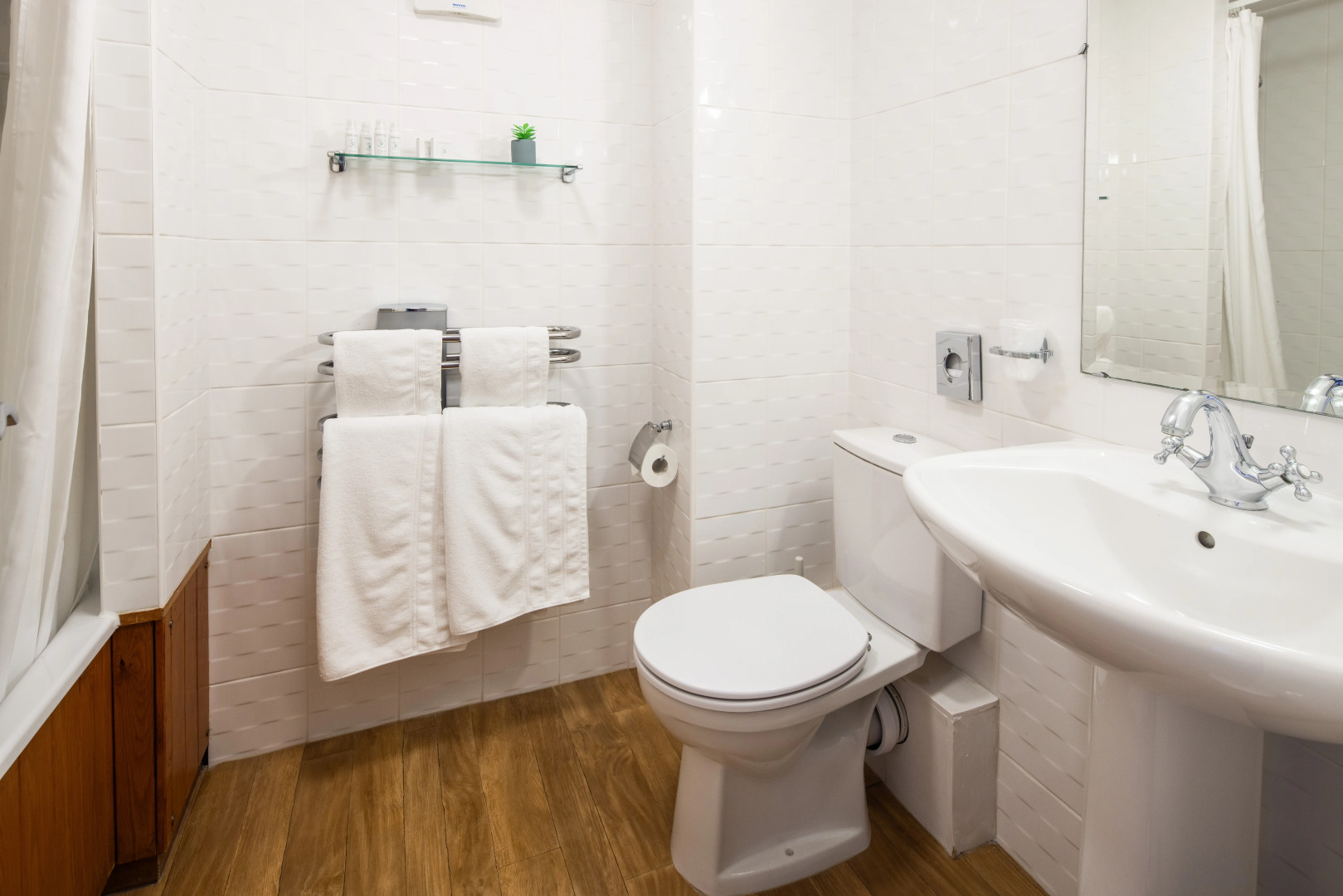 Photo - The Norfolk Lodge Hotel