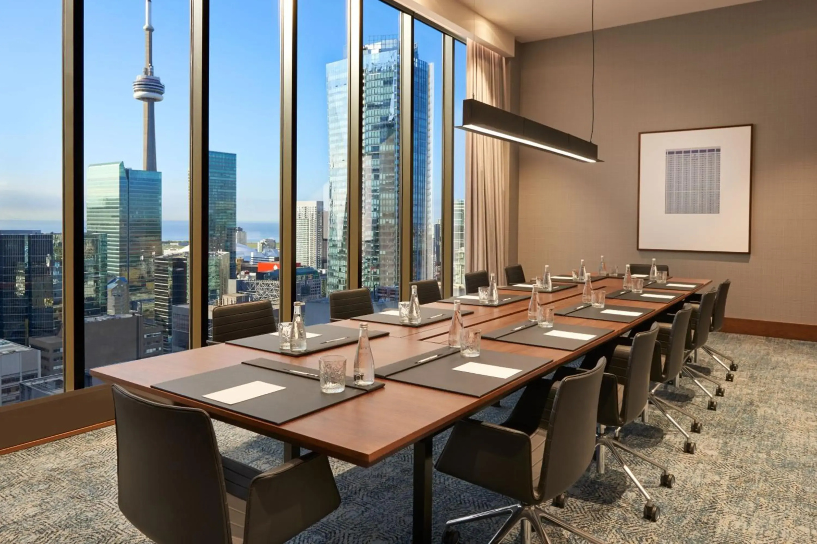 Photo - Sheraton Centre Toronto Hotel
