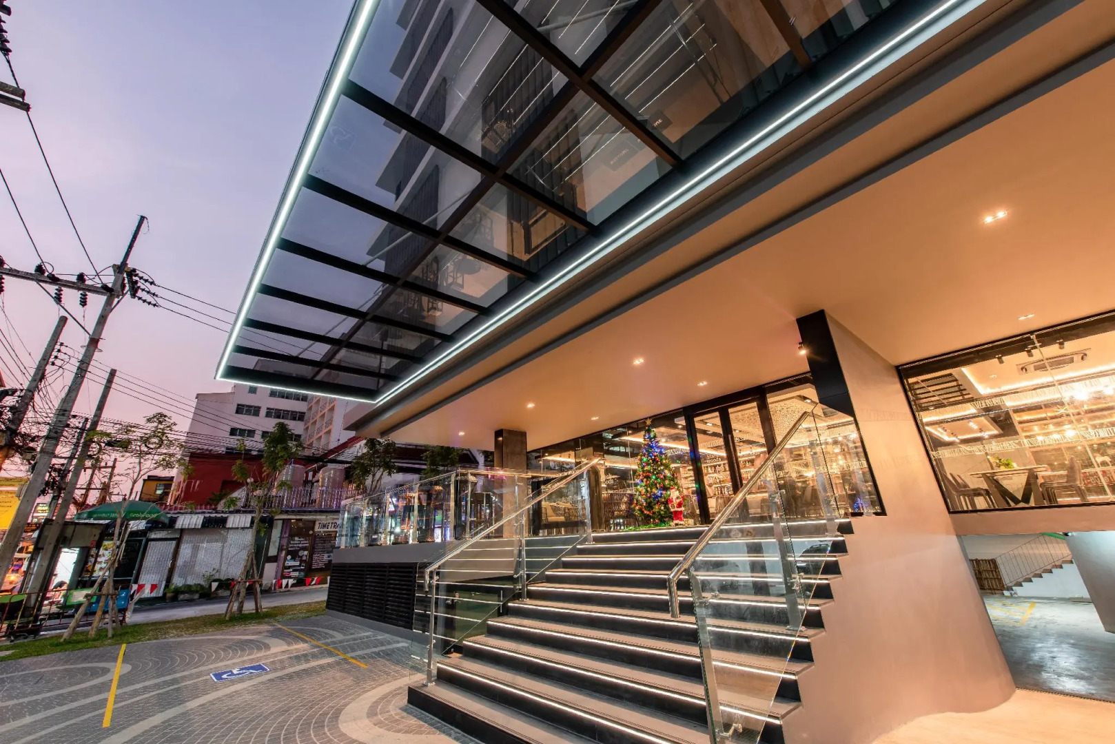 Foto - Blackwoods Hotel Pattaya - SHA Extra Plus