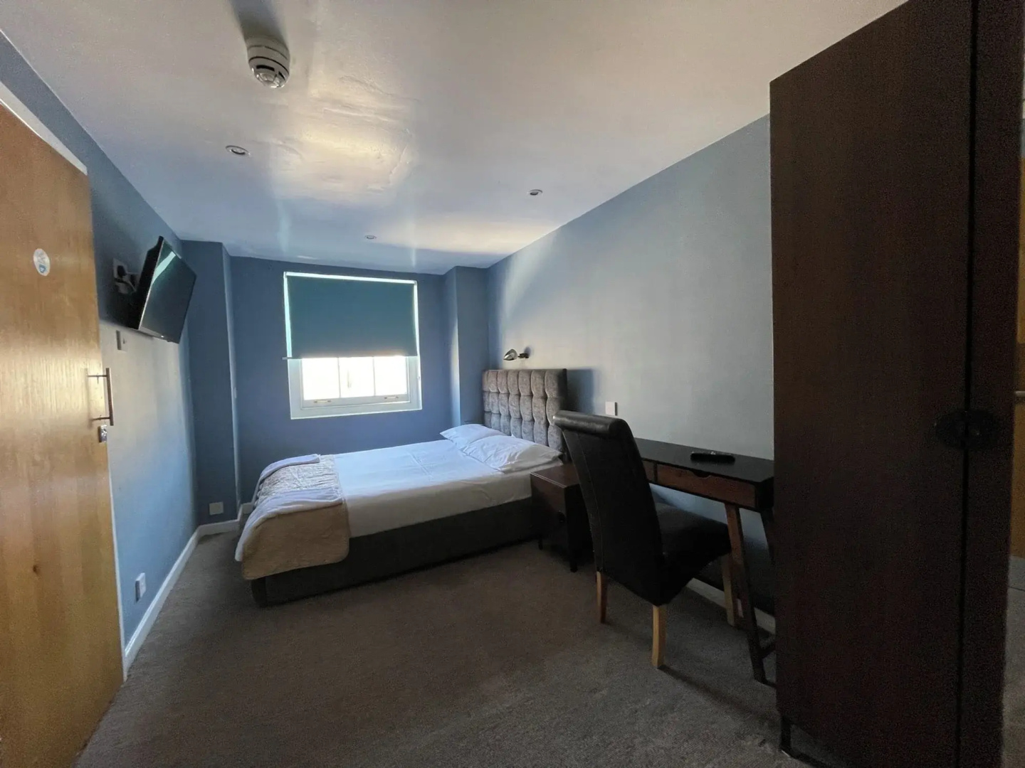 Photo - Somerset Hotel Baker Street London