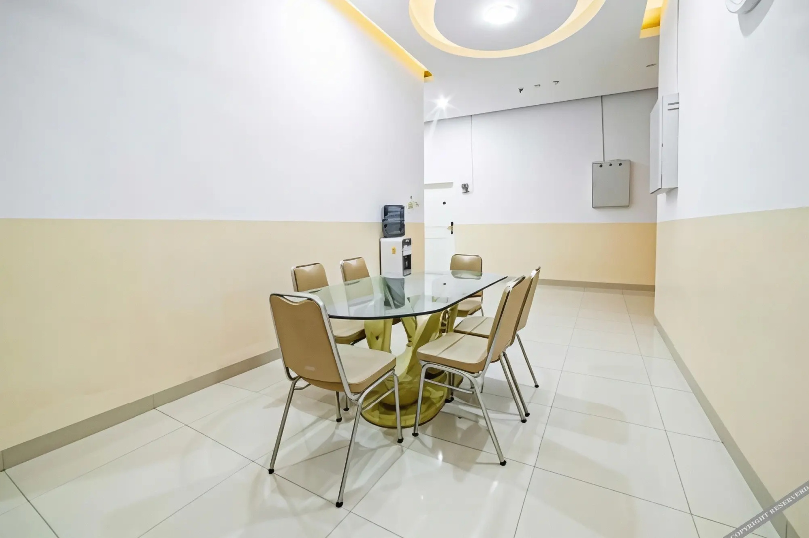 Foto - RedDoorz Plus near Thamrin Plaza Medan