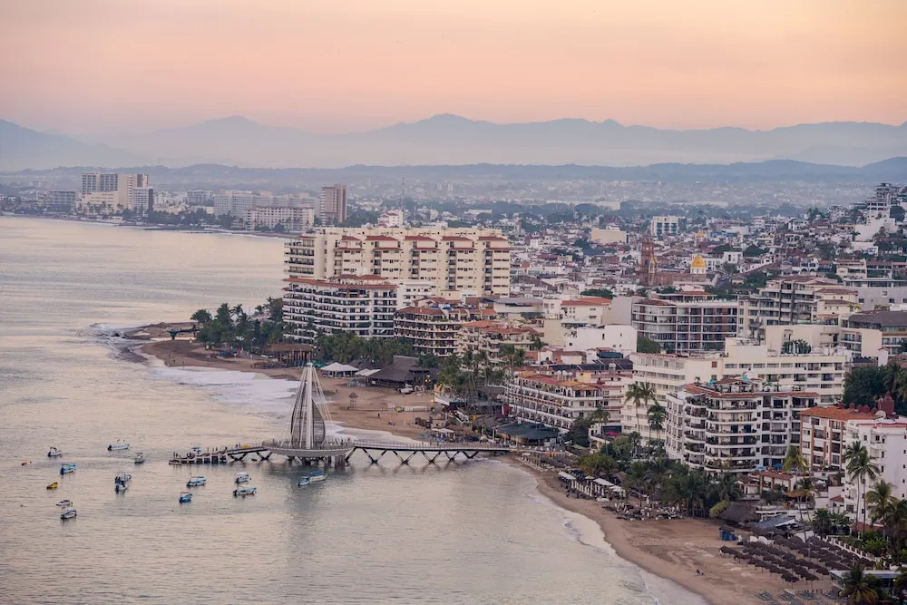 Foto - Maxwell Collection Romantic Zone