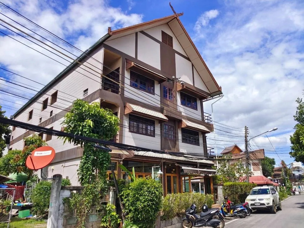 Photo - Wualai Boutique by Lanna Oriental