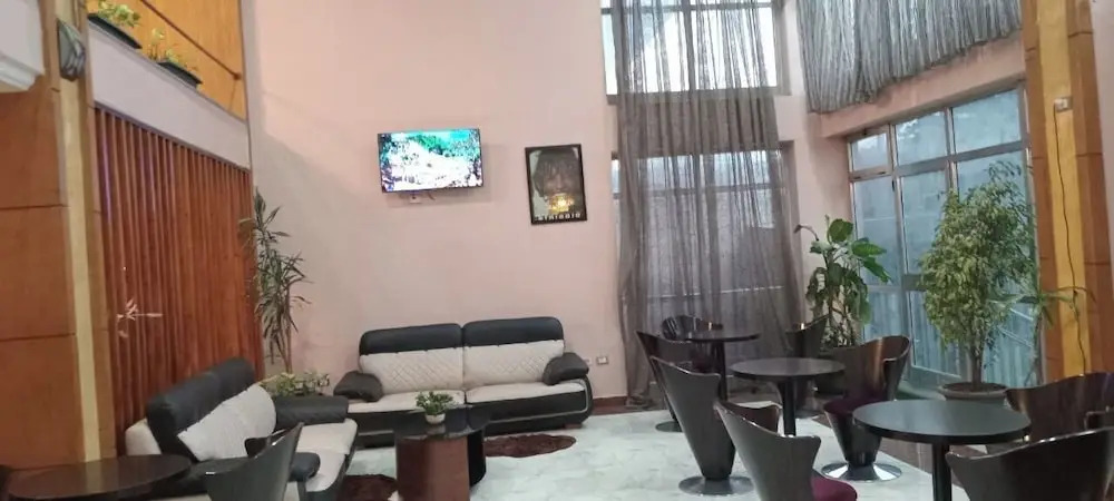 Foto - Tirar International Hotel