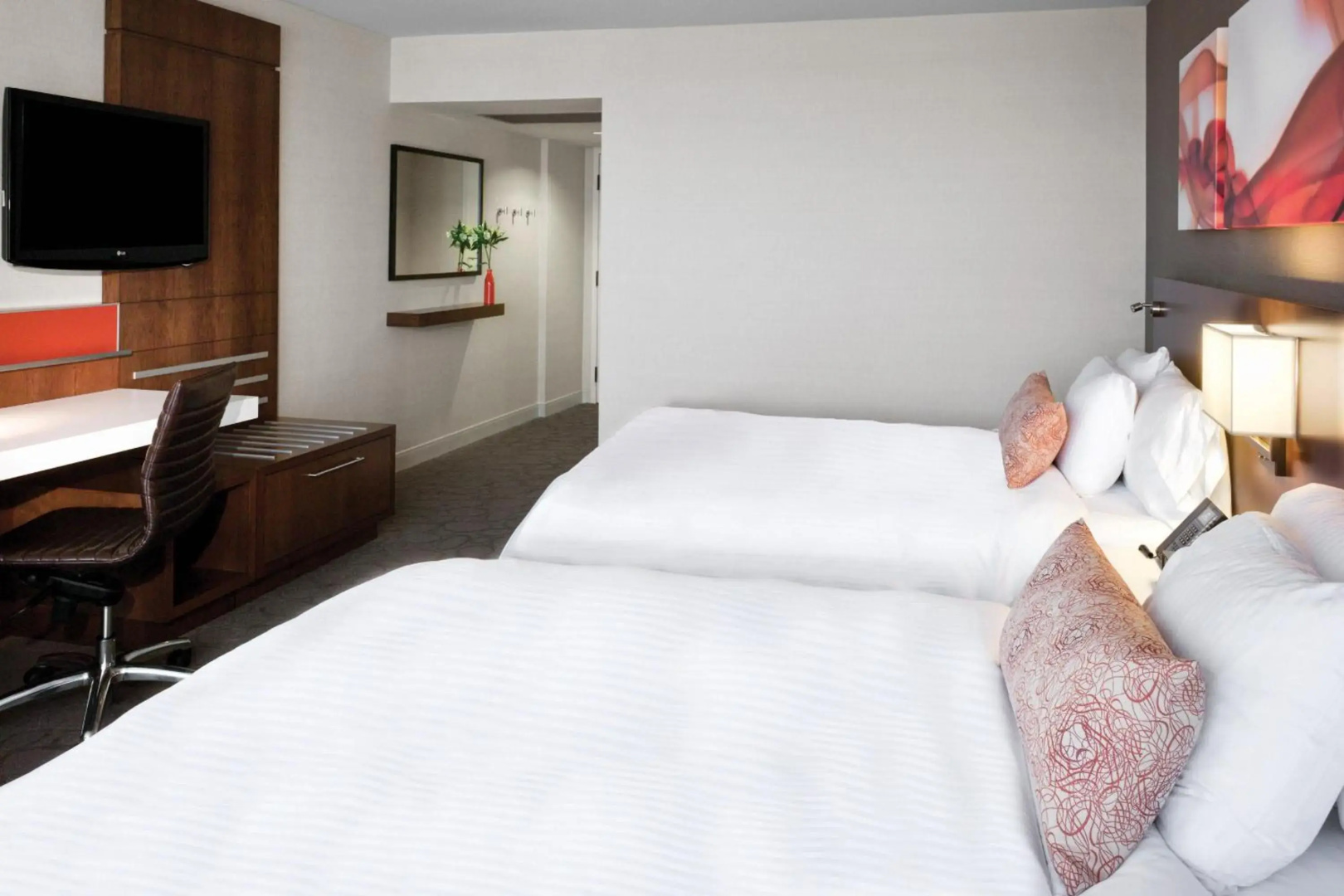 Photo - Delta Hotels by Marriott Ottawa City Centre