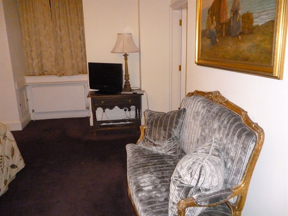 The Ickworth Hotel And Apartments- A Luxury Family Hotel