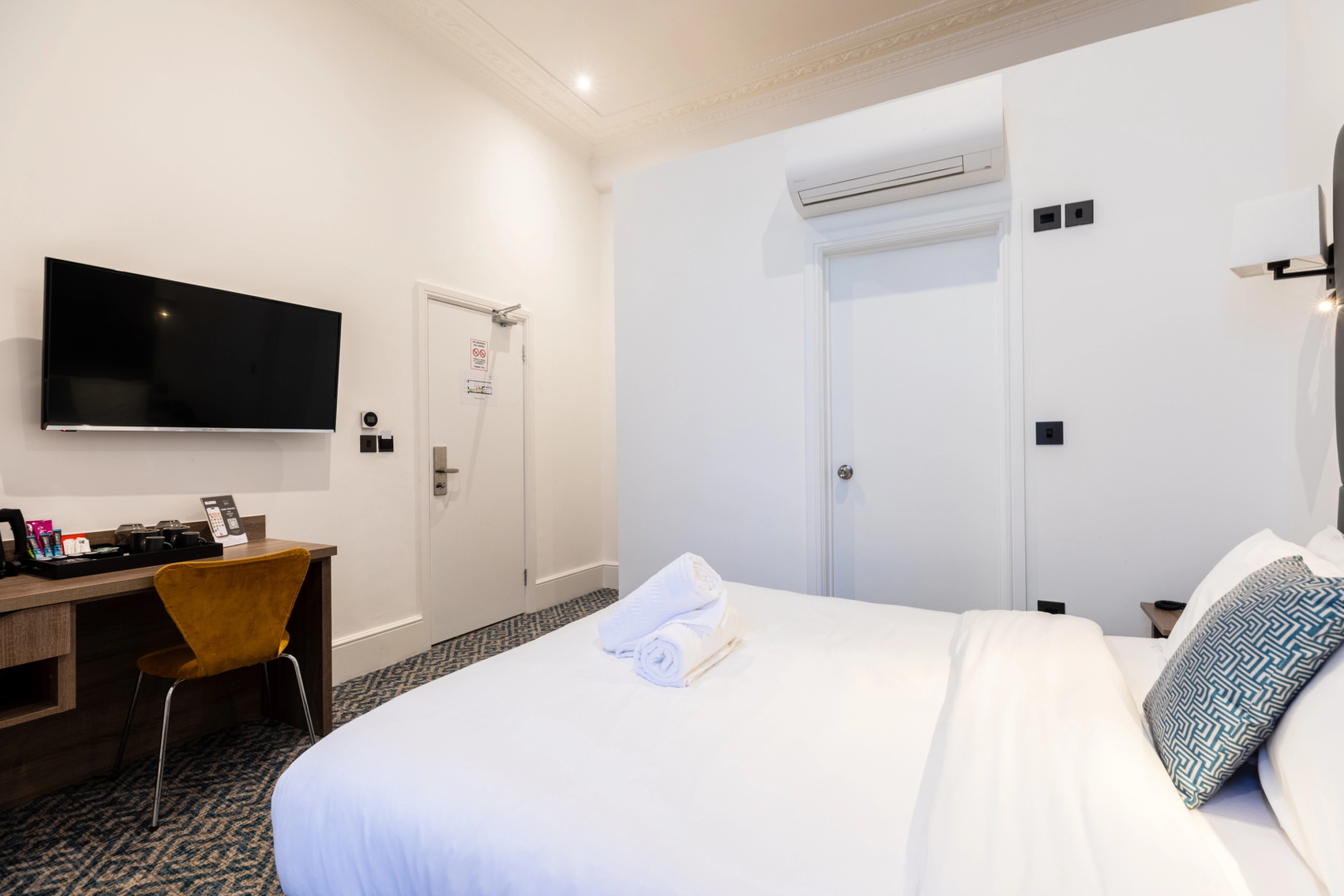Photo - The J Hyde Park Hotel