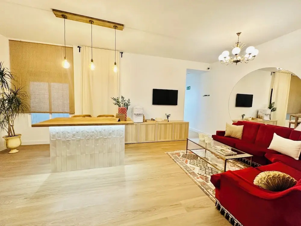 Photo - Autentic Boutique Moncloa