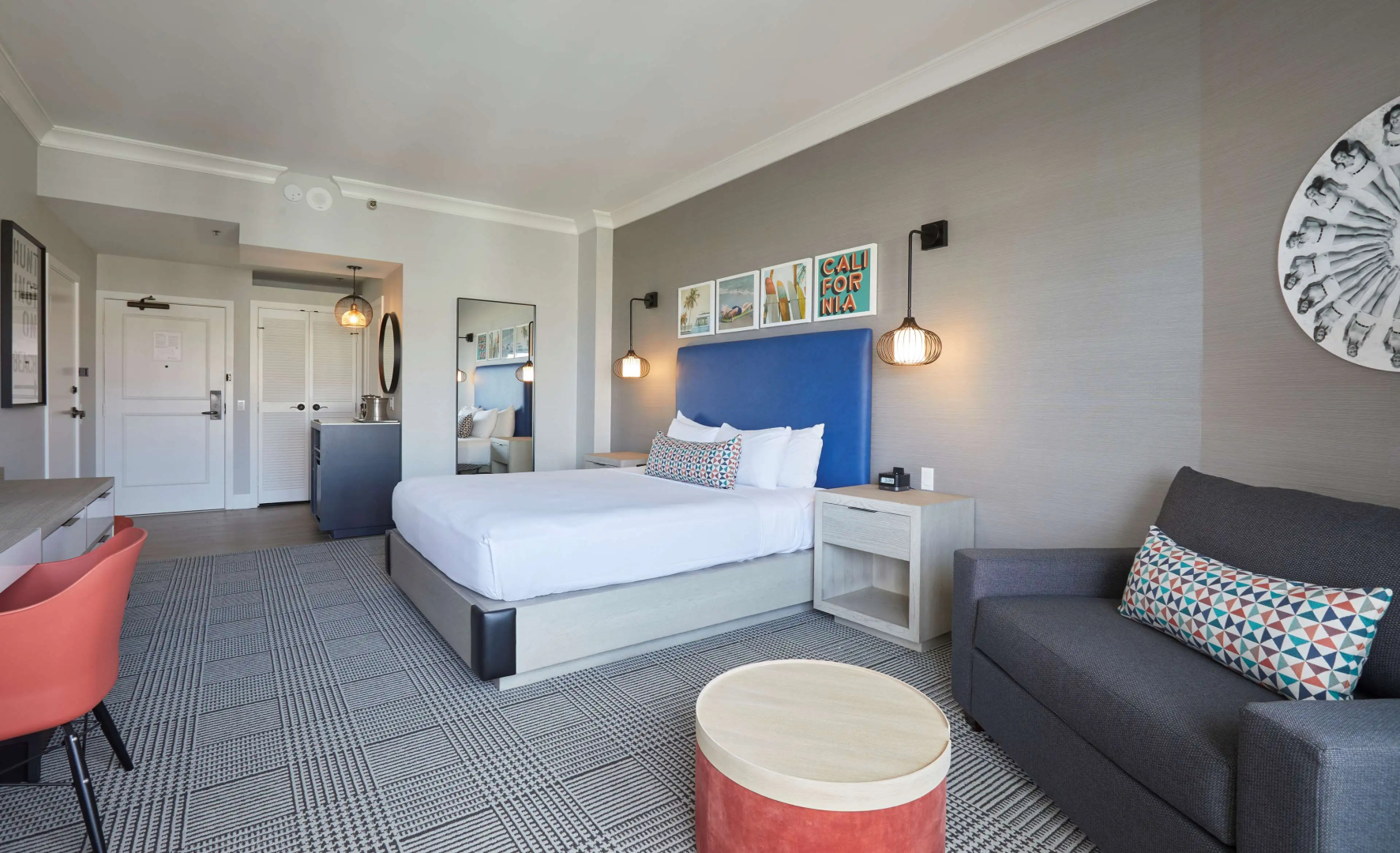 Photo - The Waterfront Beach Resort, A Hilton Hotel