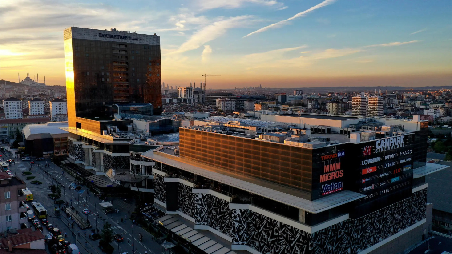 Foto - Doubletree by Hilton Istanbul Umraniye