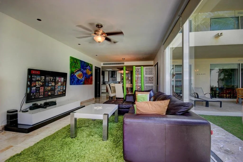 Foto - The Elements Oceanfront & Beachside Condo Hotel