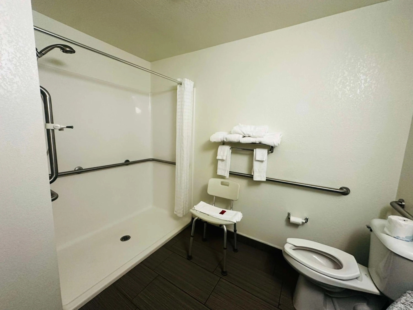 Foto - SureStay Plus By Best Western Niagara Falls East