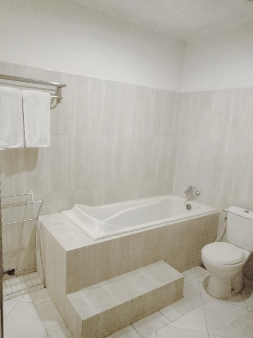 Foto - Super OYO Townhouse Oak Maxi Hotel Legian