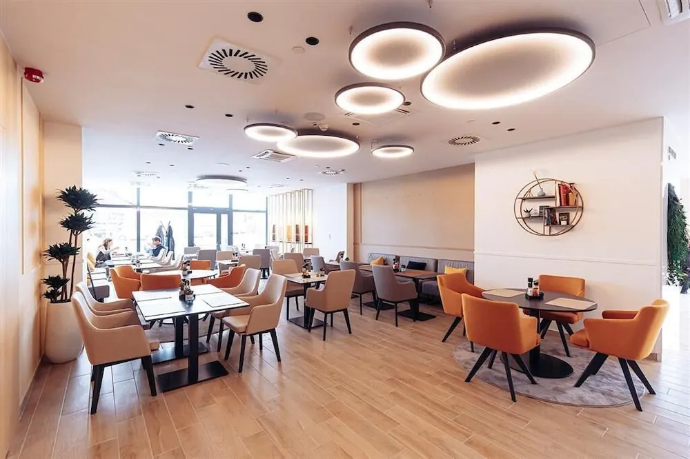 Foto - Antunović Hotel East