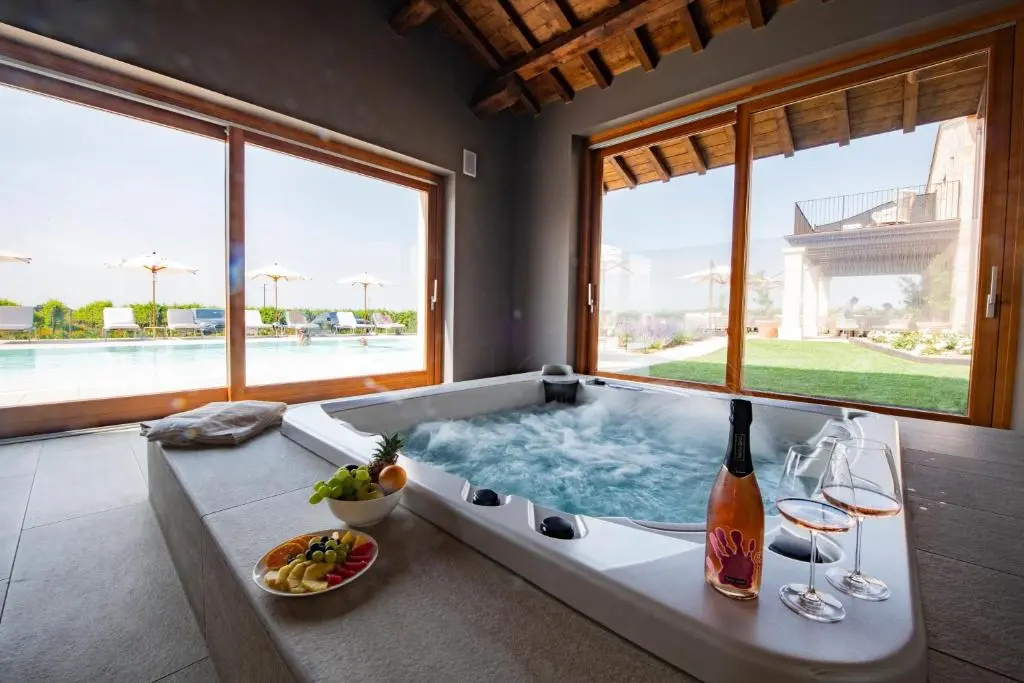 Photo - Magari Estates Hotel
