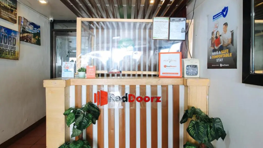 Photo - RedDoorz near OWWA Pasay