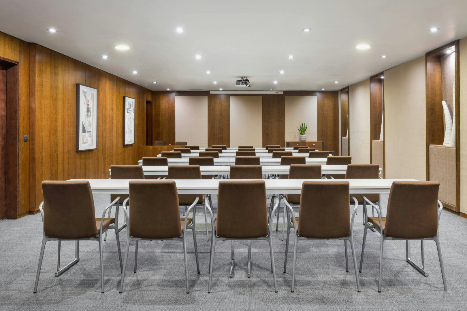 Photo - AC Hotel Palacio Universal by Marriott