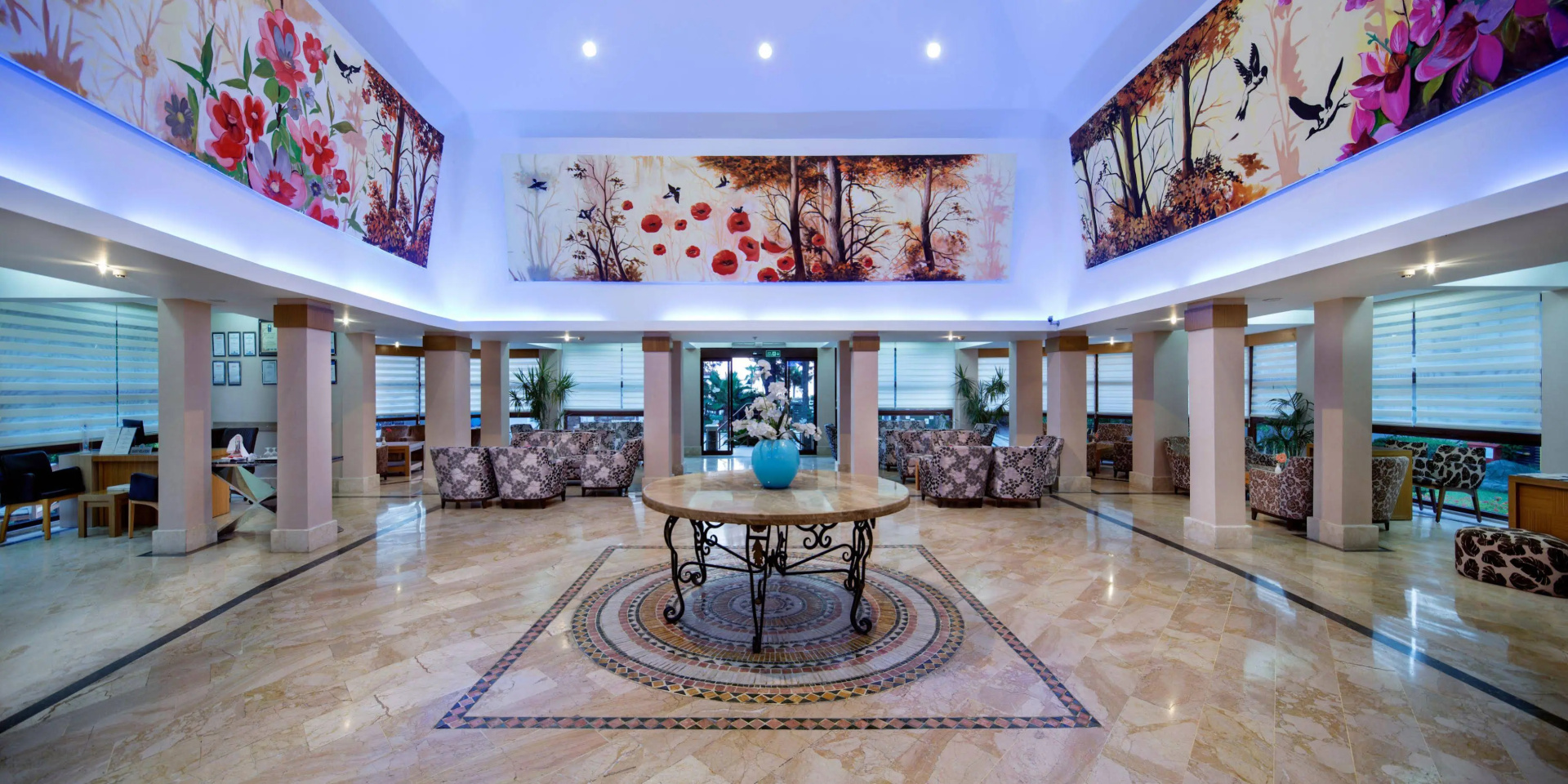 Photo - Crystal Flora Pearl Collection - Ultimate All Inclusive