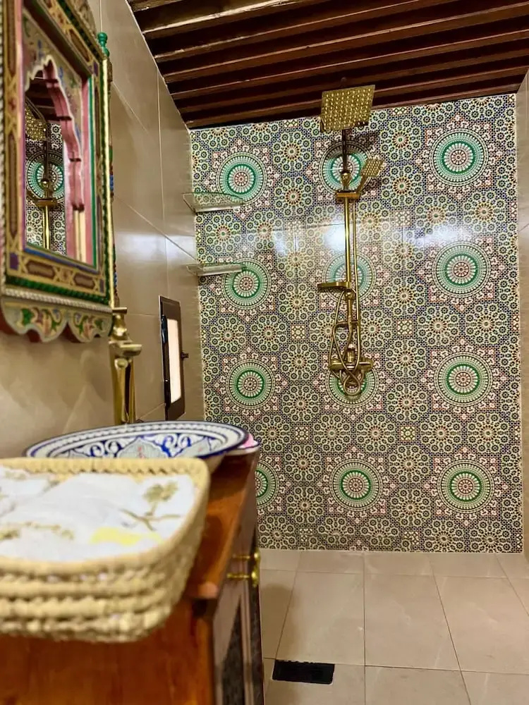 Photo - Riad hamad