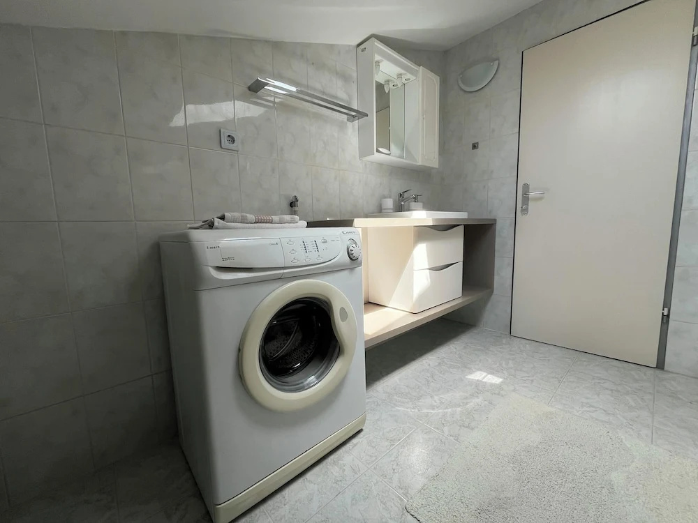 Photo - Rooms and Apartment Luana