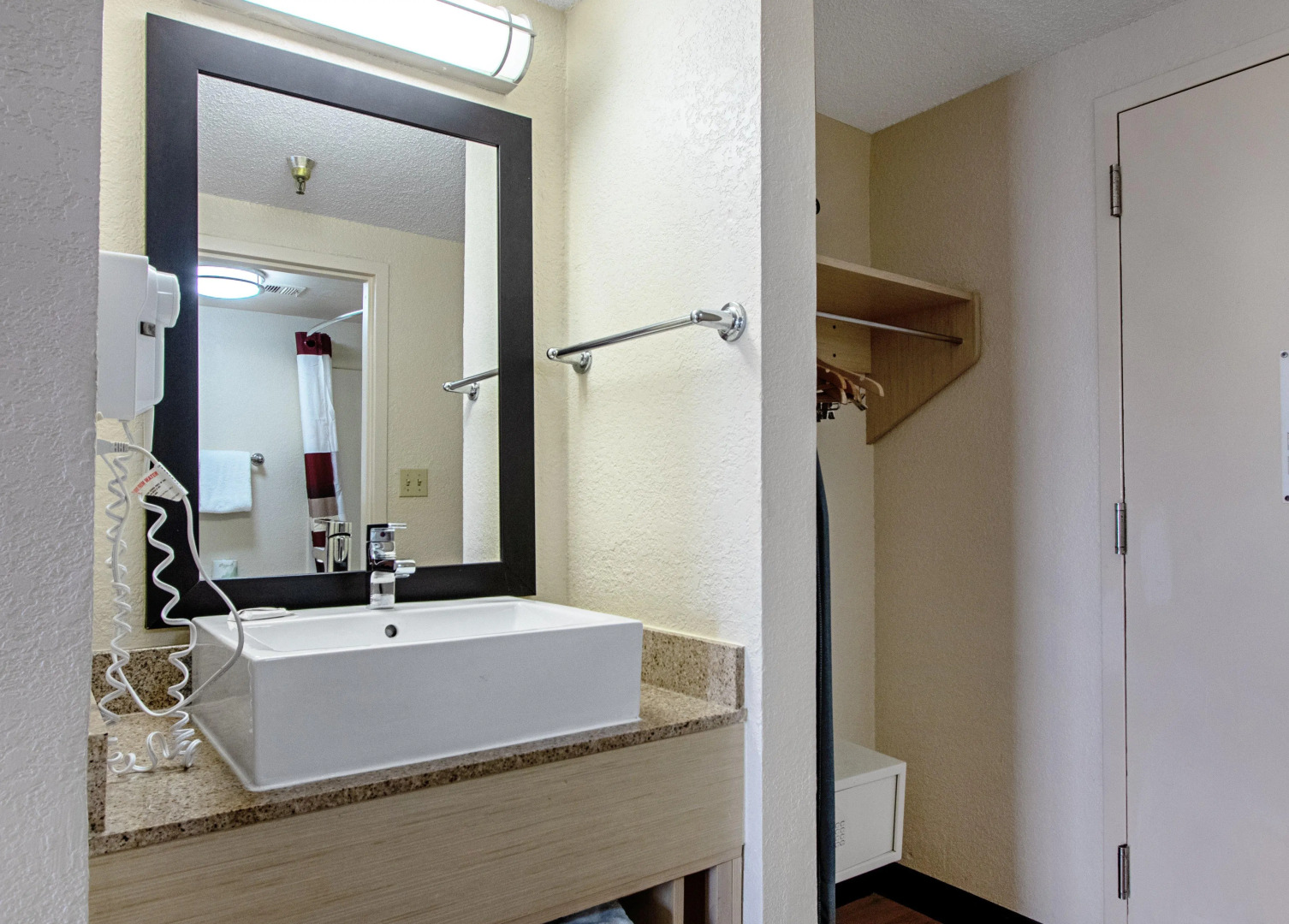 Foto - Red Roof PLUS Miami Airport