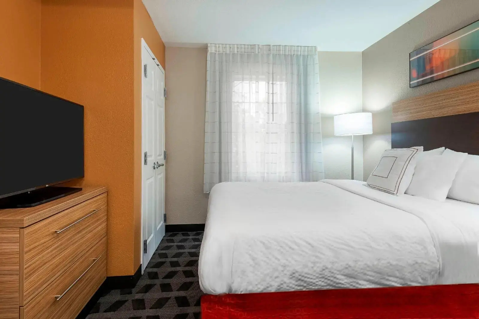 Foto - TownePlace Suites Savannah Midtown