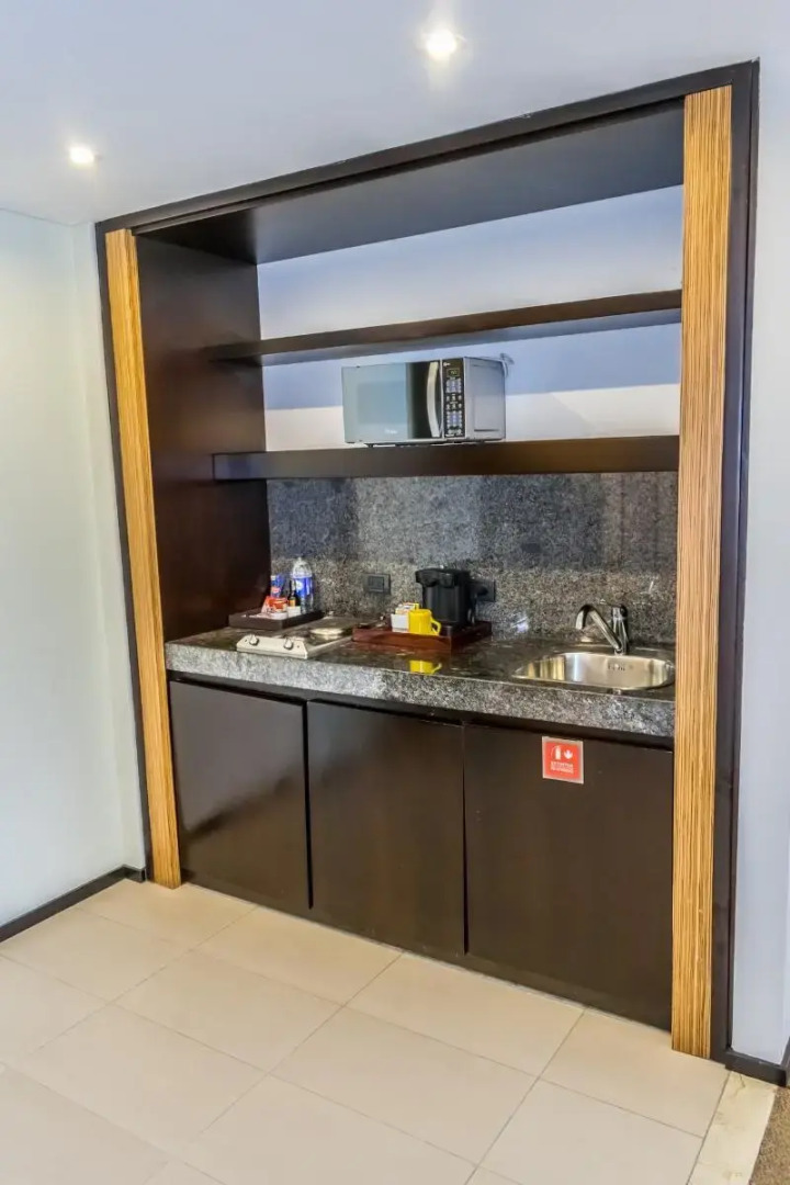 Photo - Hotel Madisson Inn Luxury By GEH Suites