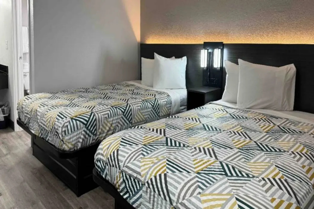 Photo - Motel 6-Bradenton, FL