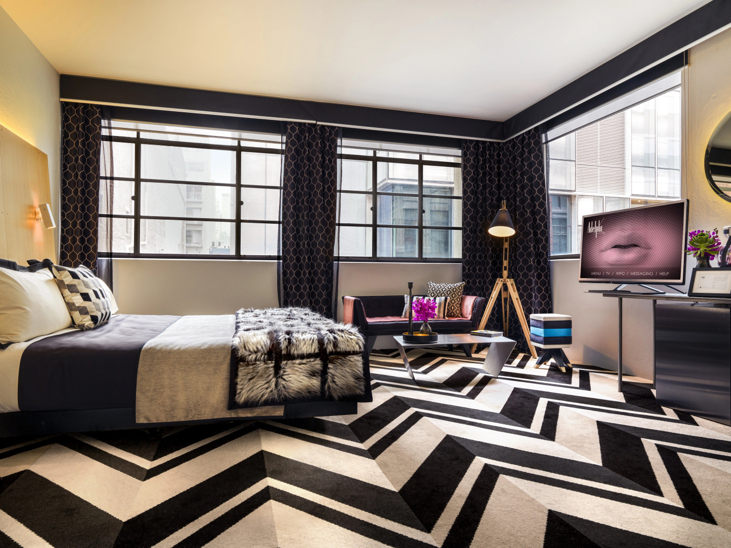 Photo - Adelphi Hotel
