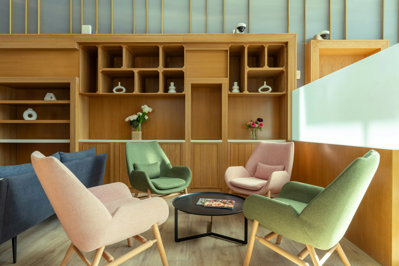 Photo - West Walk Retaj Hotel