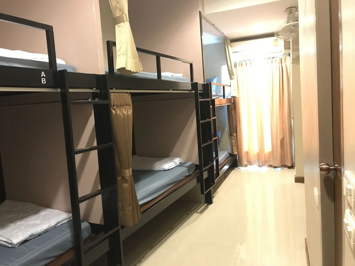 Foto - Restiny Hostel