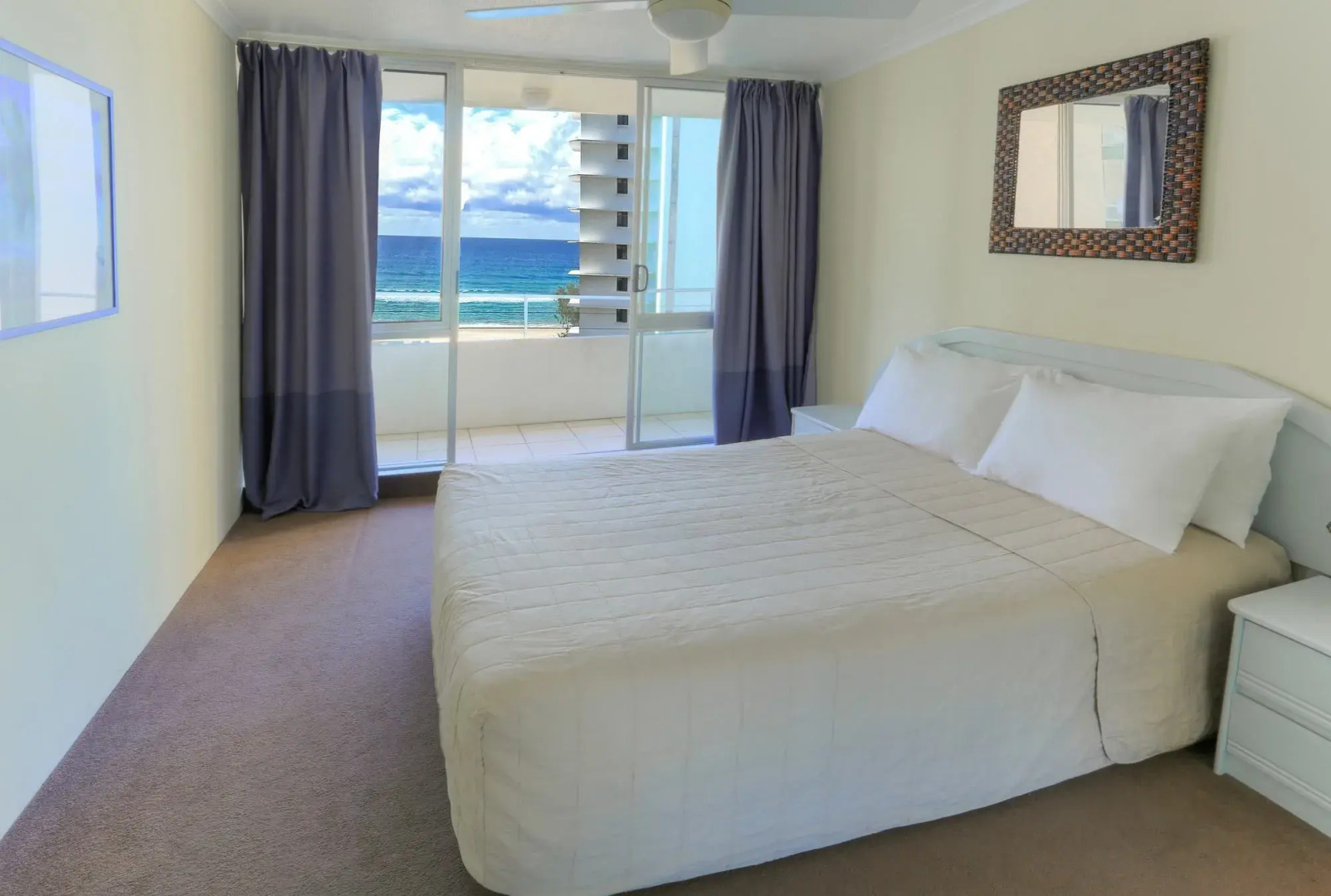 Foto - View Pacific Apartments