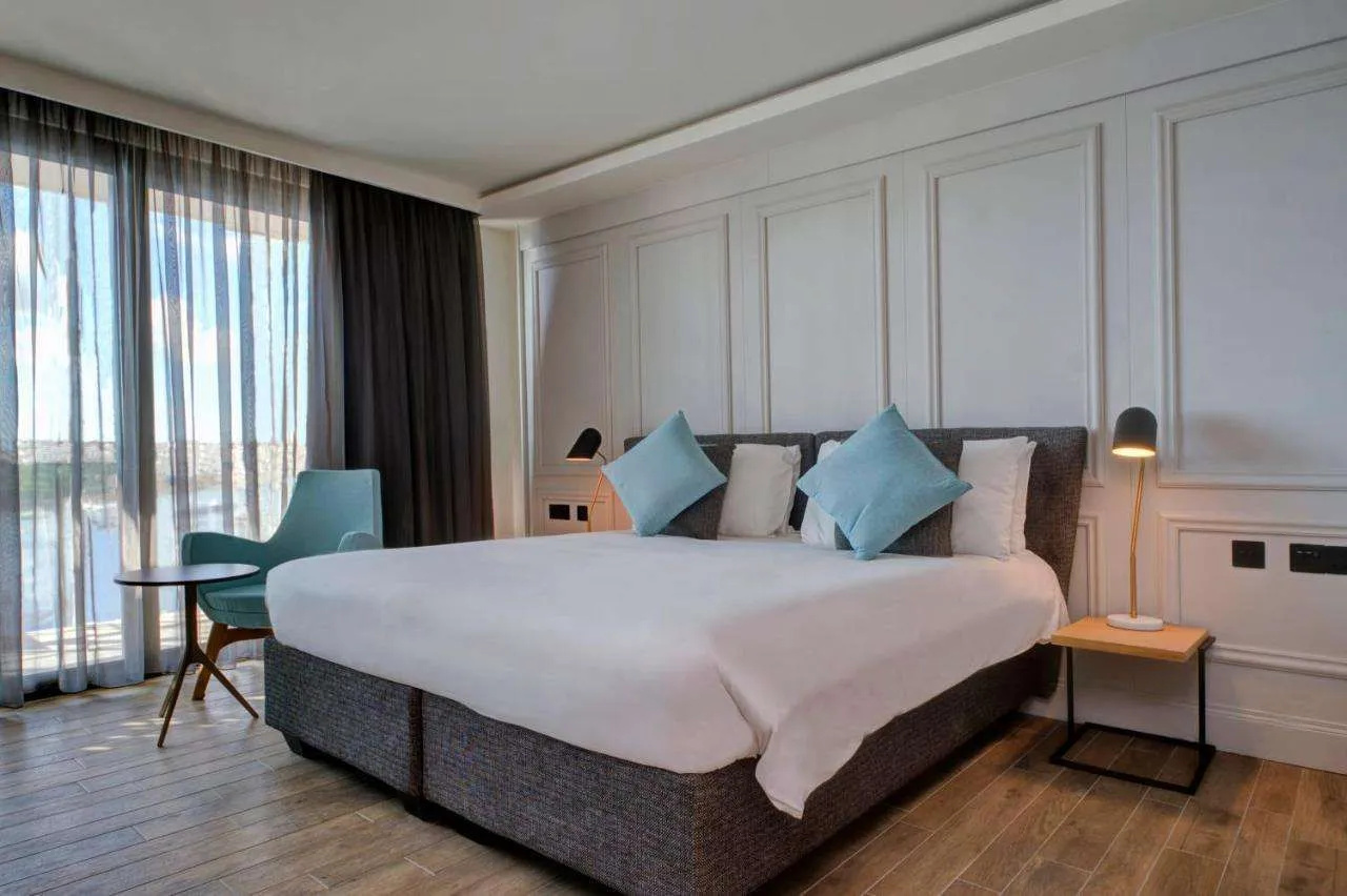 Foto - Land's End Boutique Hotel