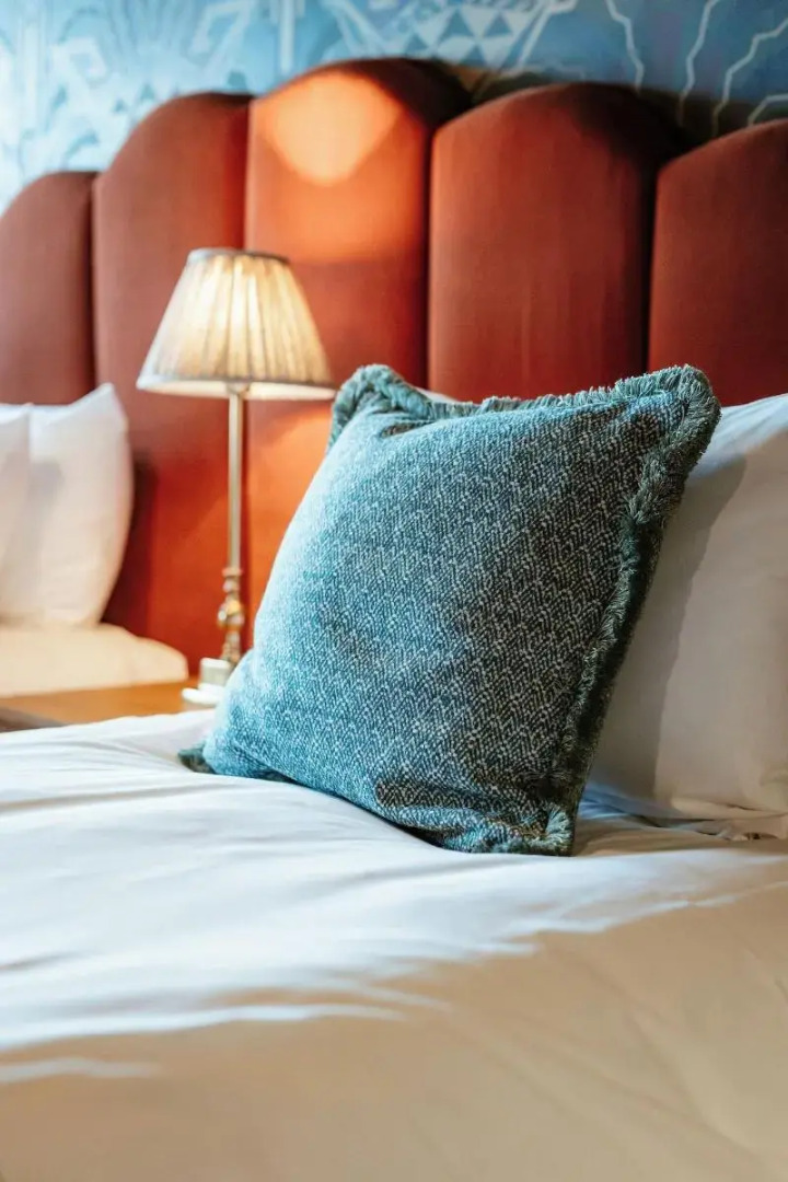 Photo - Hand & Flower