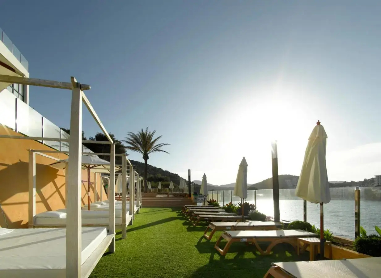Foto - Palladium Hotel Cala Llonga - Adults Only