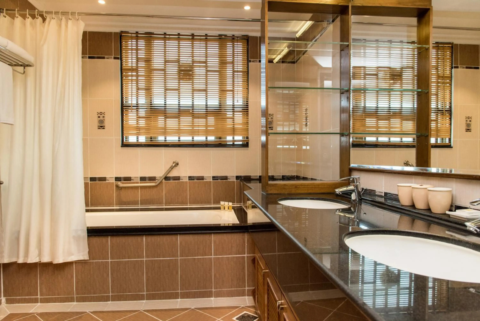 Foto - Sherwood Residence