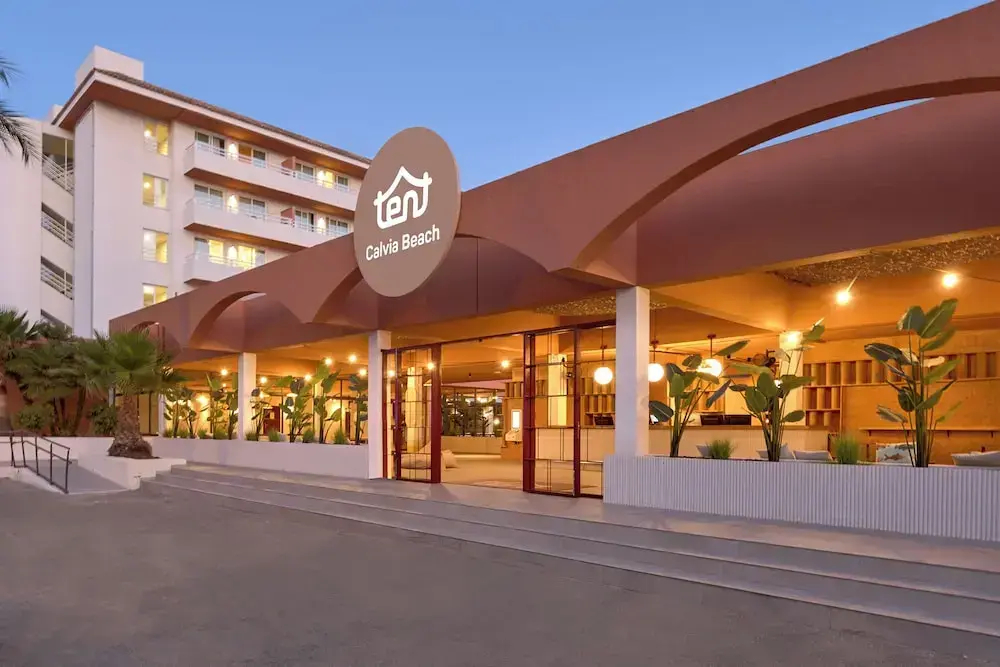 Photo - tent Calvia Beach