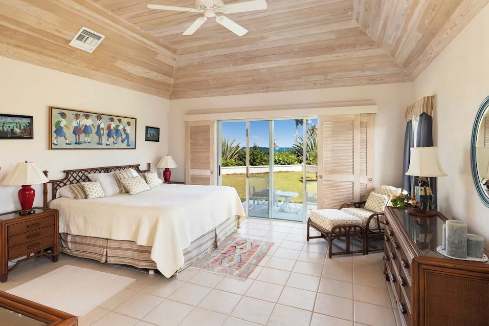 Windermere Paradise: Luxurious Estate With Amenities