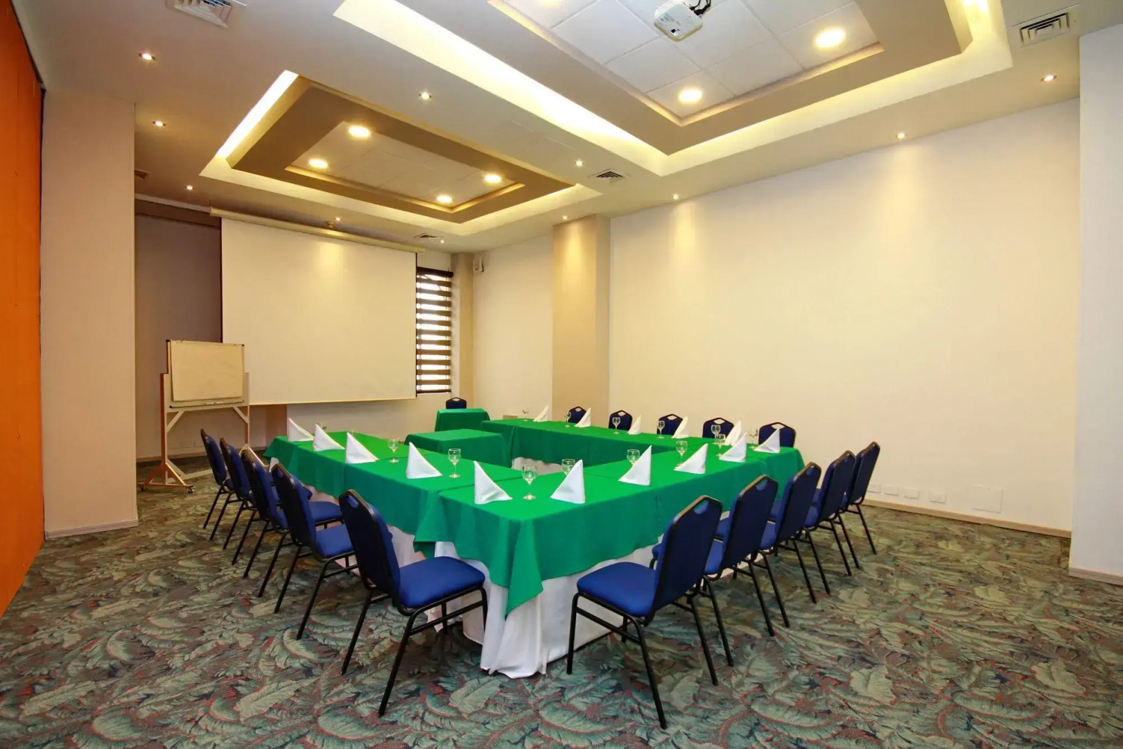 Photo - Hotel Dann Carlton Cali