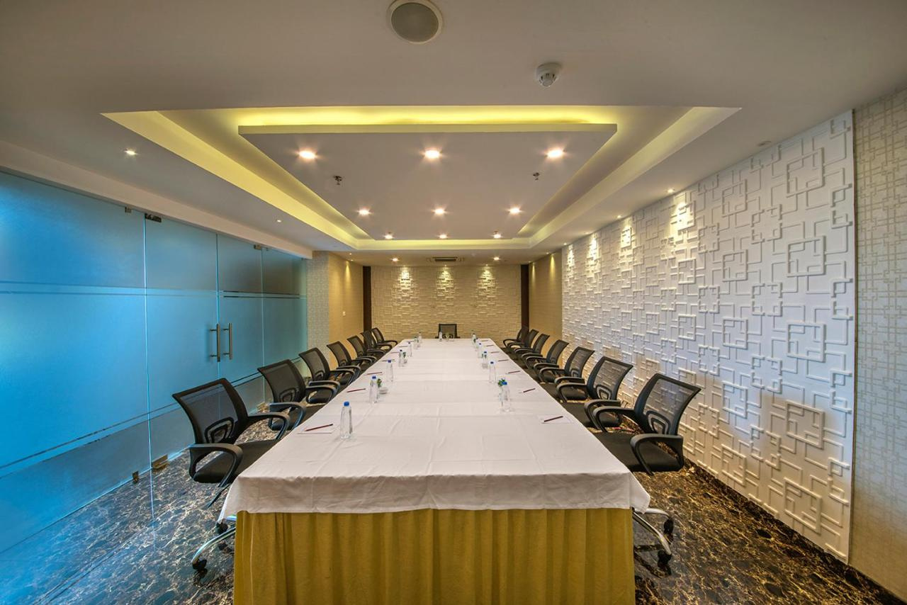 Photo - The Fern Residency Kolkata