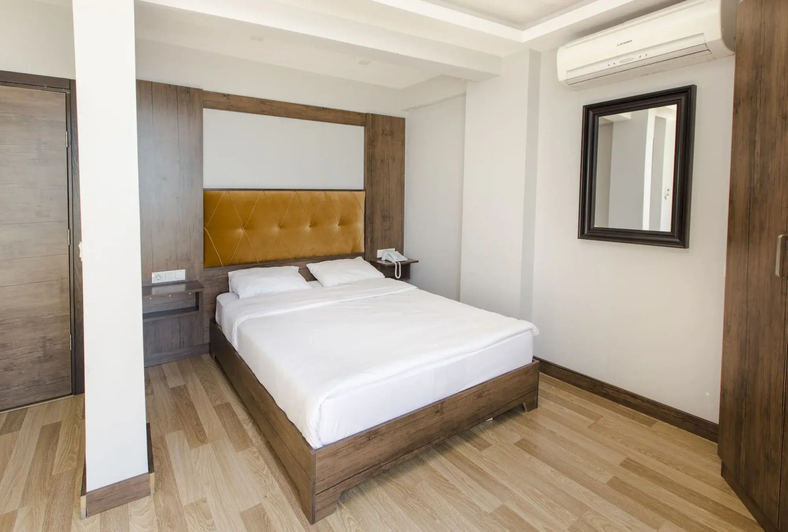 Photo - Bucoleon by Cheers